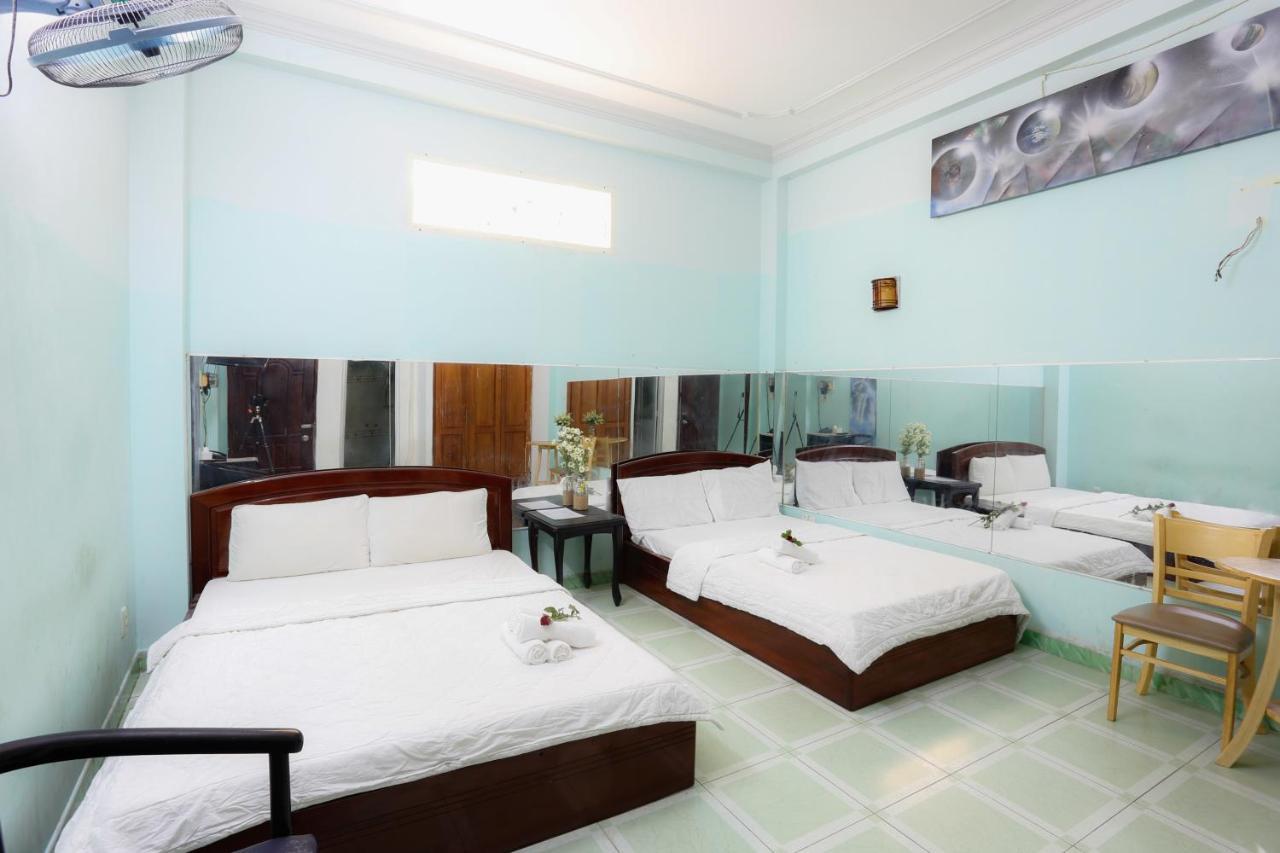 Khách sạn Oyo 1140 Hong Luc TP. Hồ Chí Minh